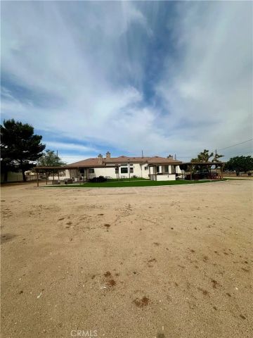 42500 20th Street West, Lancaster, CA 93534