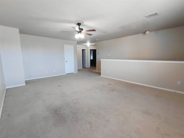 2123 W Grove Lane, Grand Prairie, TX 75052