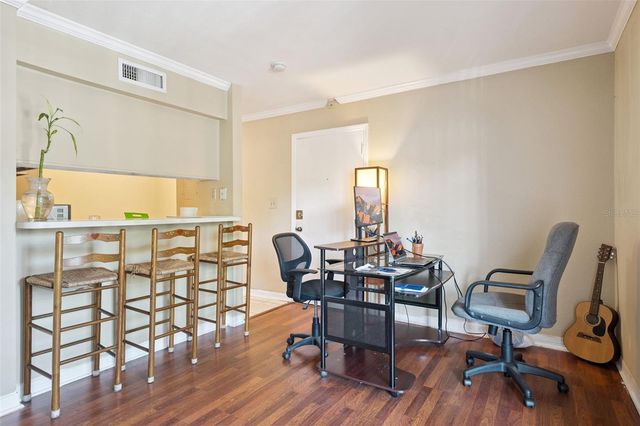 425 WYMORE ROAD 201, Altamonte Springs, FL 32714