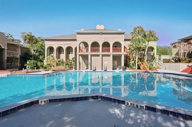 425 WYMORE ROAD 201, Altamonte Springs, FL 32714