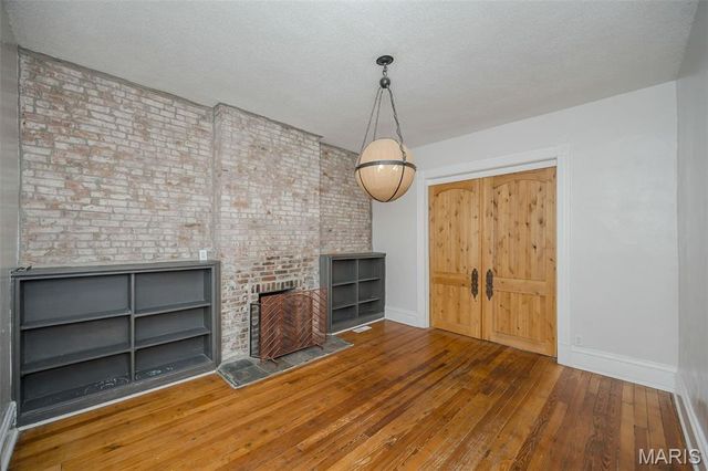 2646 Nebraska Avenue, St Louis, MO 63118