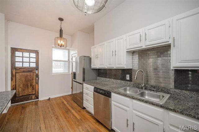 2646 Nebraska Avenue, St Louis, MO 63118