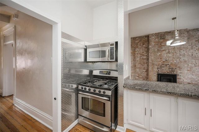 2646 Nebraska Avenue, St Louis, MO 63118