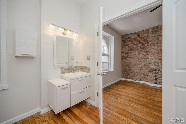 2646 Nebraska Avenue, St Louis, MO 63118