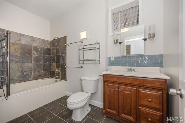 2646 Nebraska Avenue, St Louis, MO 63118