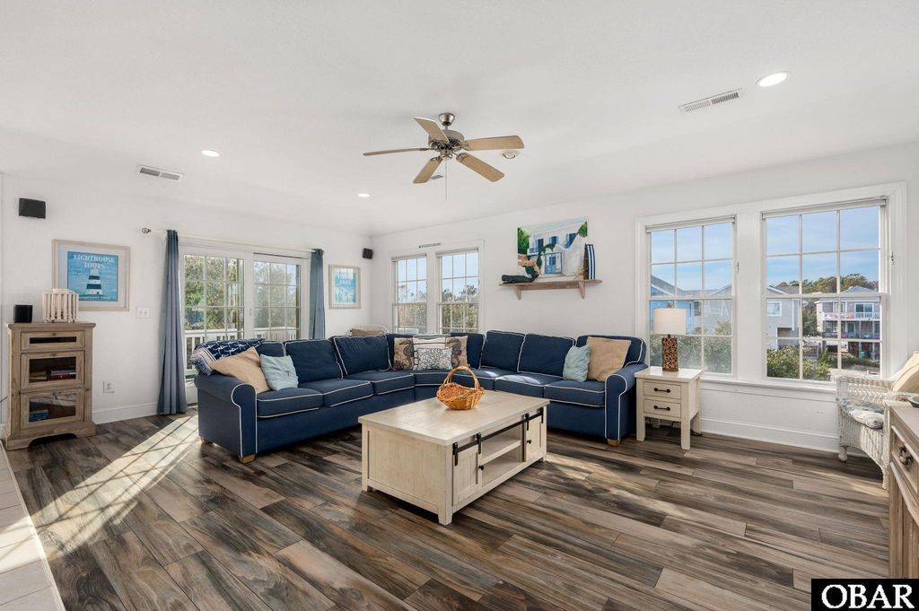 Image 6 of property listing at 760 Lakeshore Court Lot 33, Corolla, NC 27927