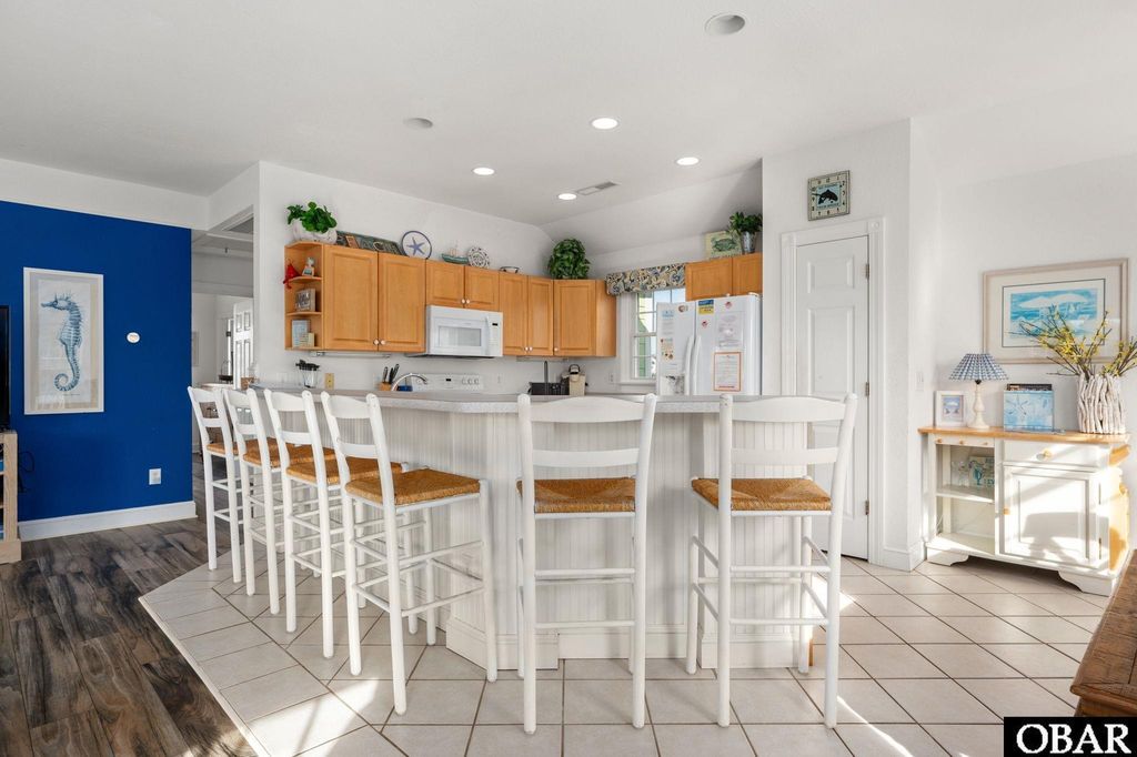 Image 8 of property listing at 760 Lakeshore Court Lot 33, Corolla, NC 27927