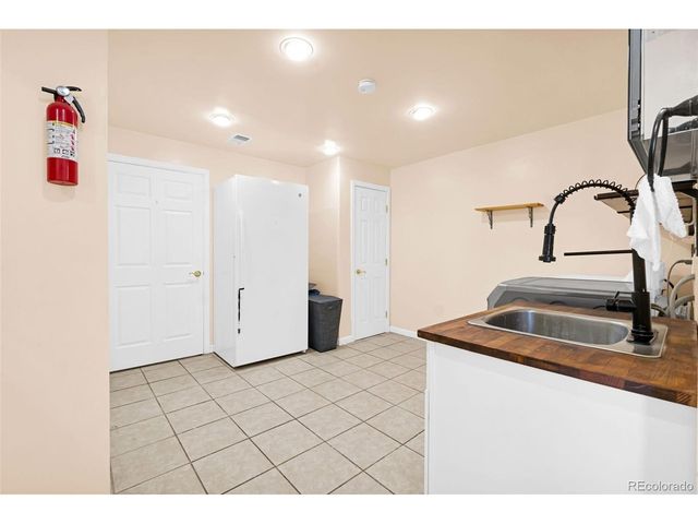 7731 Shenandoah Dr, Elizabeth, CO 80107