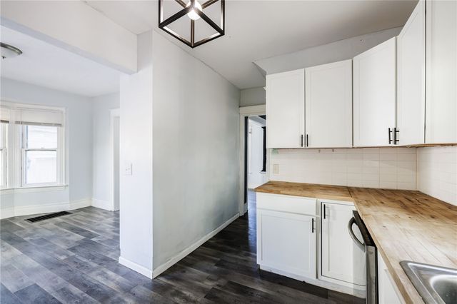 99 Shelter Street, Rochester, NY 14611