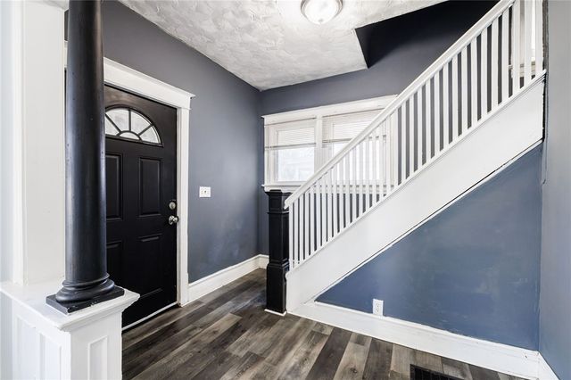 99 Shelter Street, Rochester, NY 14611
