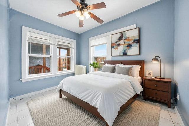 8019 S Rhodes Avenue, Chicago, IL 60619