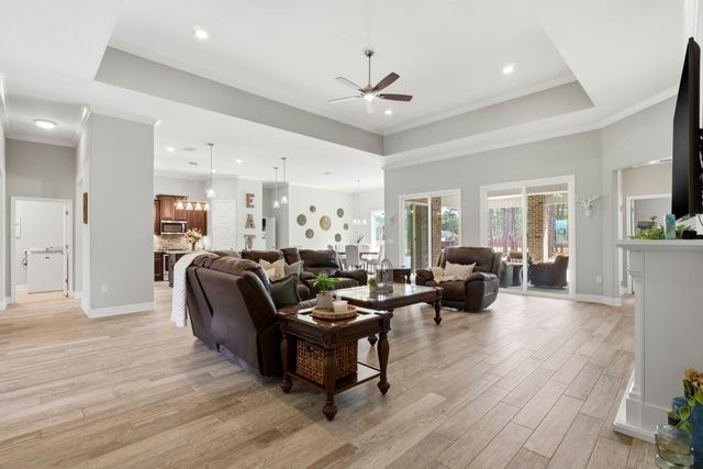 6735 E Bay Boulevard, Navarre, FL 32566