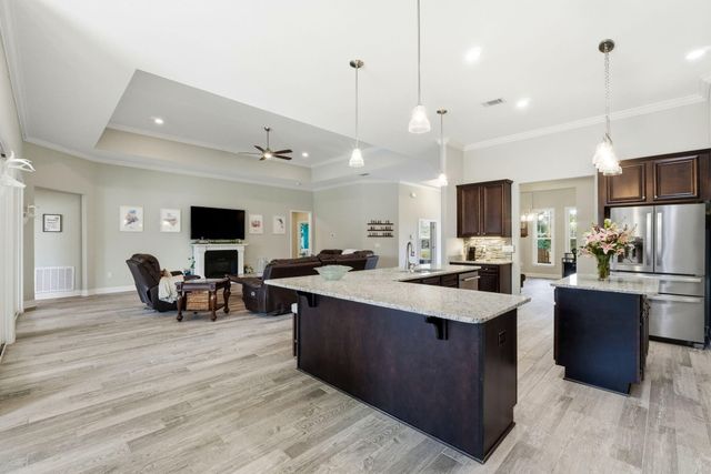 6735 E Bay Boulevard, Navarre, FL 32566