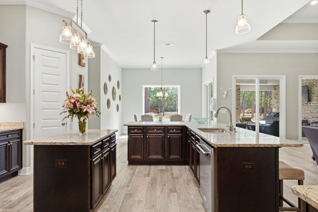 6735 E Bay Boulevard, Navarre, FL 32566