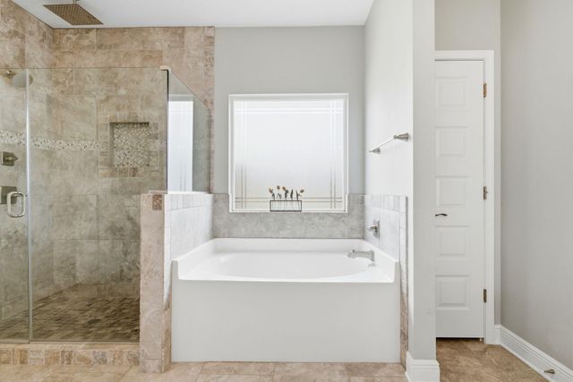 6735 E Bay Boulevard, Navarre, FL 32566