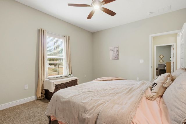 6735 E Bay Boulevard, Navarre, FL 32566