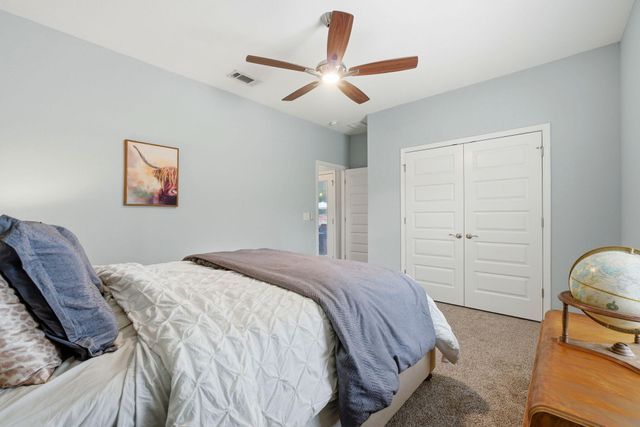 6735 E Bay Boulevard, Navarre, FL 32566