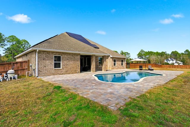 6735 E Bay Boulevard, Navarre, FL 32566