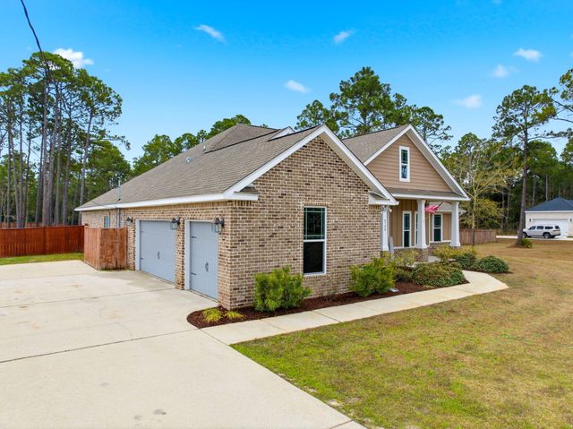 6735 E Bay Boulevard, Navarre, FL 32566