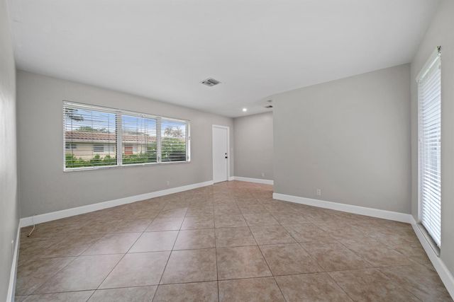 541 NE 44th Street B, Boca Raton, FL 33431