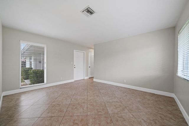 541 NE 44th Street B, Boca Raton, FL 33431