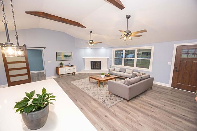 917 Murphy Drive, Joliet, IL 60435