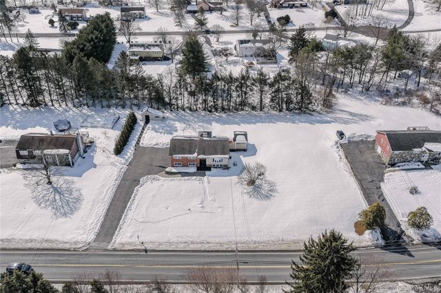 410 Vineyard Avenue, Highland, NY 12528