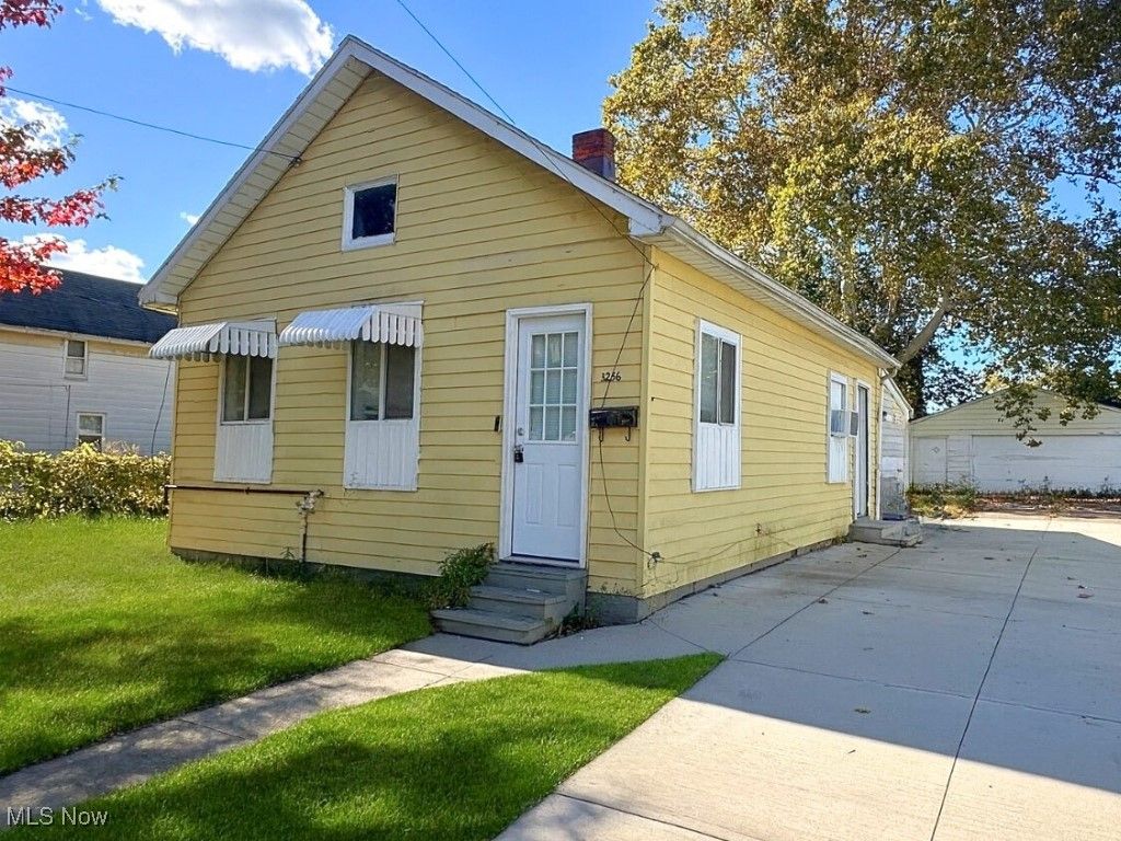 3256 W 54th Street, Cleveland, OH 44102