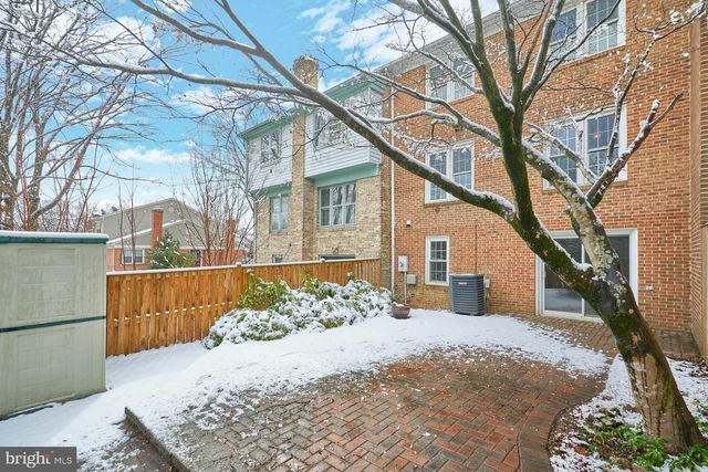 9634 BLINCOE CT, Burke, VA 22015