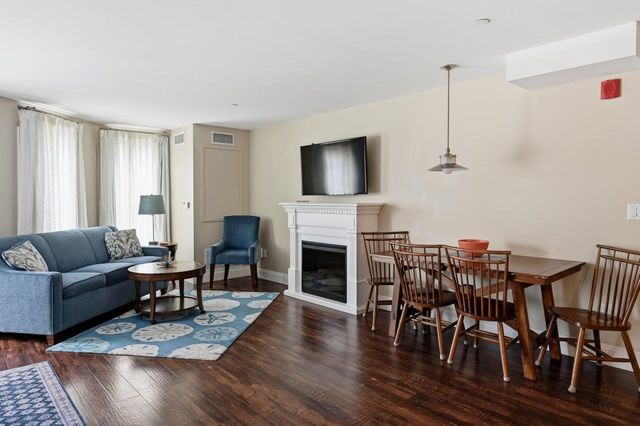 1 Ocean Avenue 307, 2, York, ME 03909