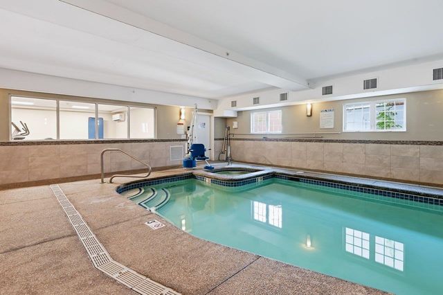 1 Ocean Avenue 307, 2, York, ME 03909