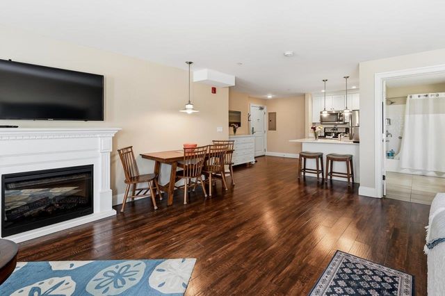 1 Ocean Avenue 307, 2, York, ME 03909
