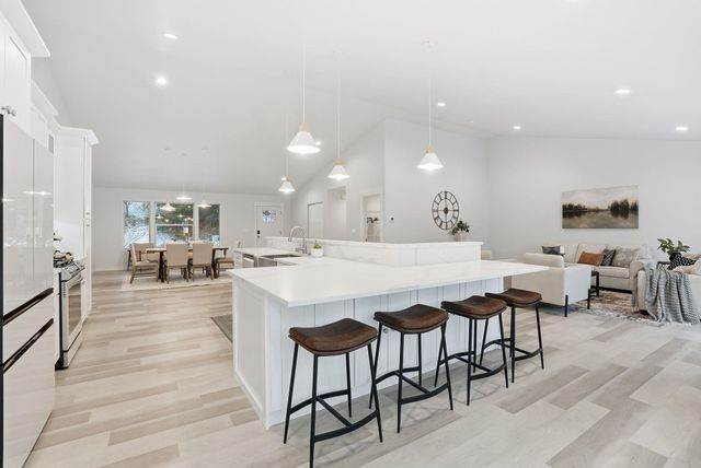 802 W Bolan Ave, Spokane, WA 99224