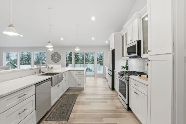 802 W Bolan Ave, Spokane, WA 99224