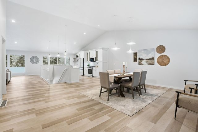 802 W Bolan Ave, Spokane, WA 99224