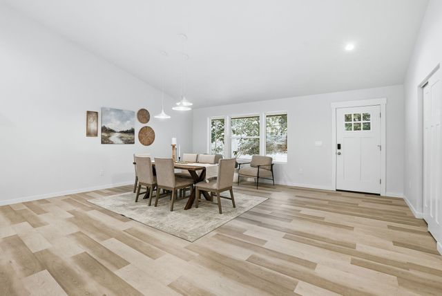 802 W Bolan Ave, Spokane, WA 99224