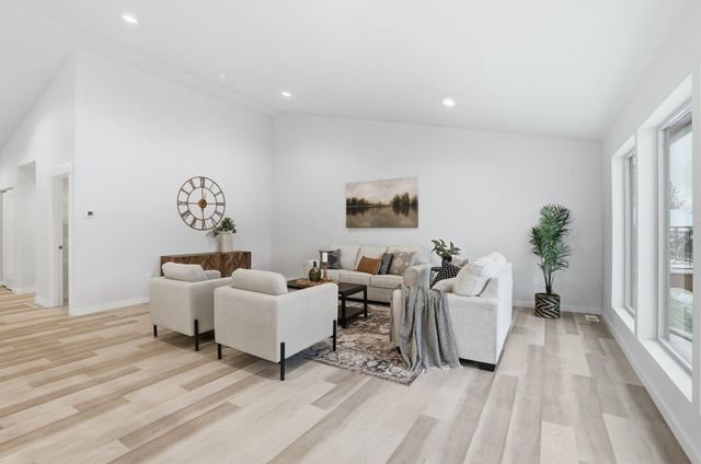 802 W Bolan Ave, Spokane, WA 99224