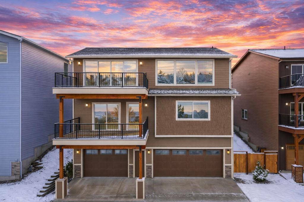 802 W Bolan Ave, Spokane, WA 99224