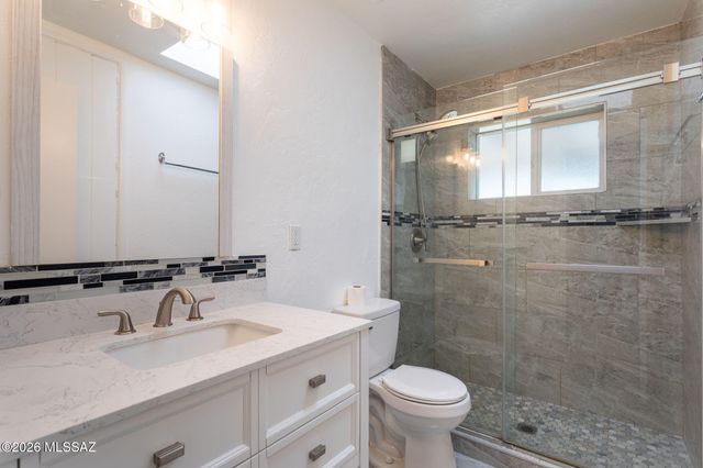 5825 E 1st Street, Tucson, AZ 85711