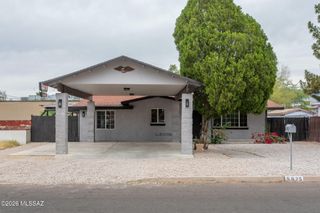 5825 E 1st Street, Tucson, AZ 85711