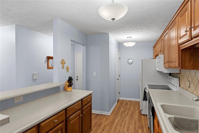 1945 Waterstone Boulevard 103, Miamisburg, OH 45342