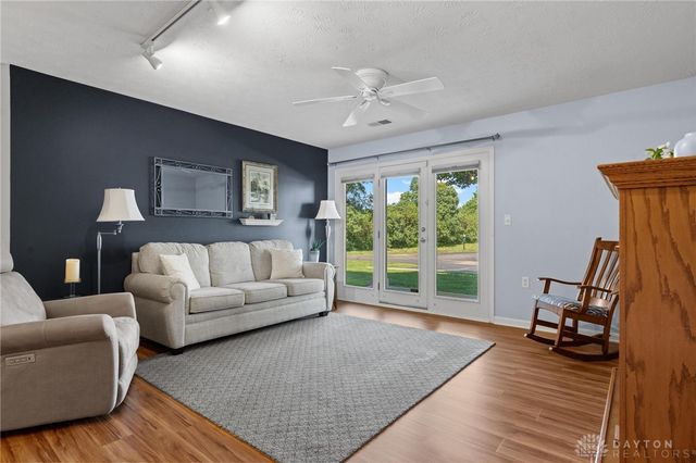 1945 Waterstone Boulevard 103, Miamisburg, OH 45342