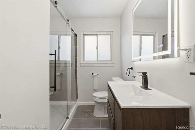 14731 Stephens Drive, Eastpointe, MI 48021