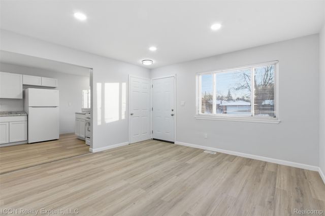 14731 Stephens Drive, Eastpointe, MI 48021