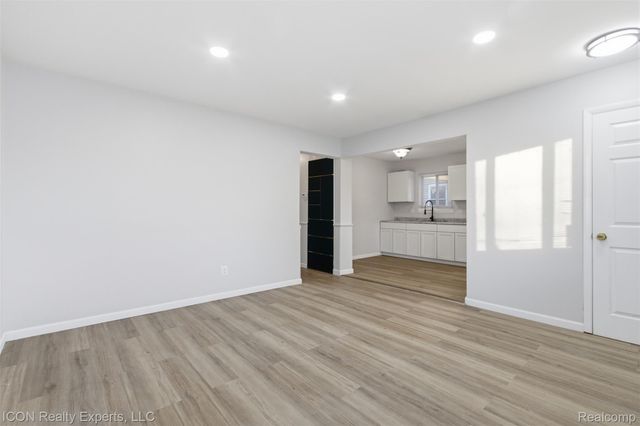 14731 Stephens Drive, Eastpointe, MI 48021