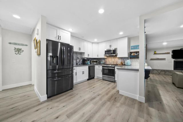 3884 Mount Abraham, San Diego, CA 92111