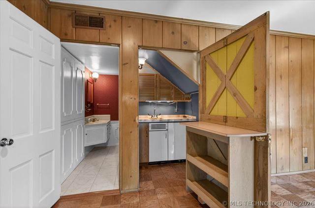 1529 Hillcrest Drive, Bartlesville, OK 74003