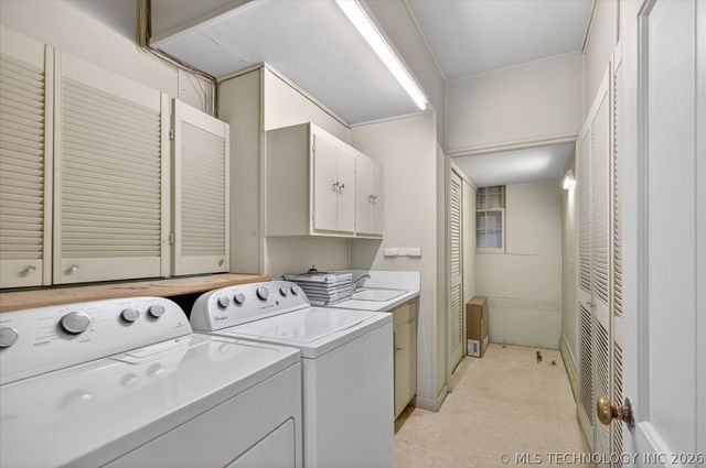 1529 Hillcrest Drive, Bartlesville, OK 74003