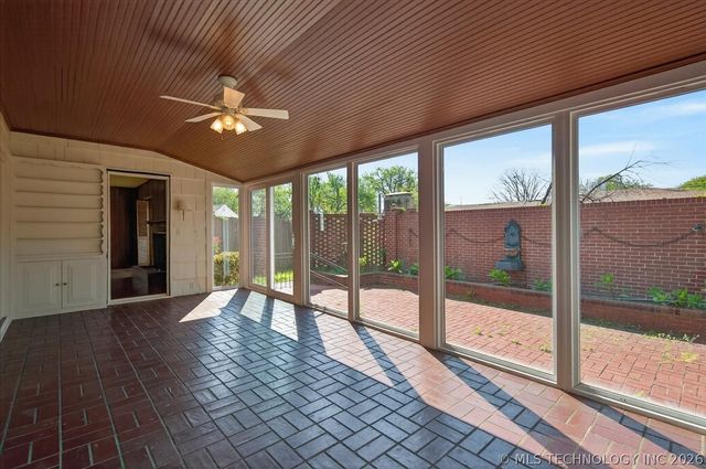 1529 Hillcrest Drive, Bartlesville, OK 74003