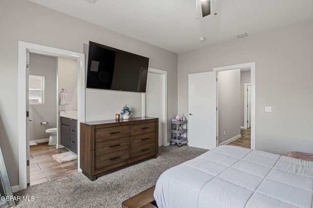 123 VIA ROJAS Drive, Horizon City, TX 79928